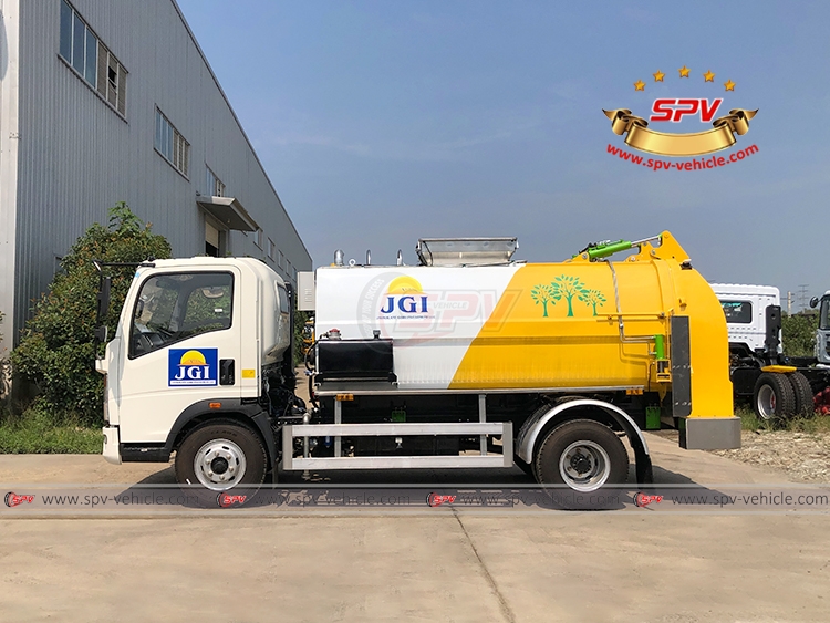 5 CBM Kitchen Waste Disposal Truck Sinotruk HOWO - LS 5 CBM Kitchen Waste Disposal Truck Sinotruk HOWO - LS